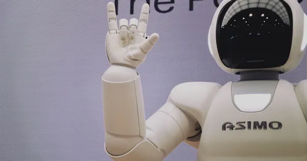 Image liée à care forward : doctolib, ap-hp et roche lancent un accélérateur européen de startups santé à station f